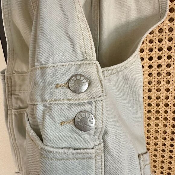 NWOT C&C California‎ Robin Distressed Denim Shortall w. Pins Size S - Picture 8 of 12